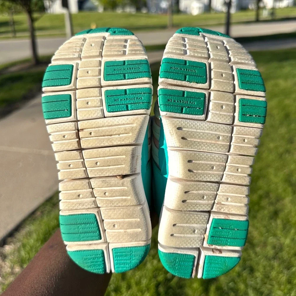Nike Dynamo Free Kids‎ Slip On Sneakers Toddler Girl Size 11 Teal And Pink